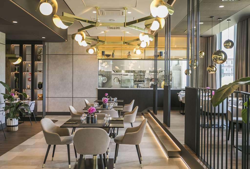 Radisson Blu Hotel. Sopoty Restaurace fotografie